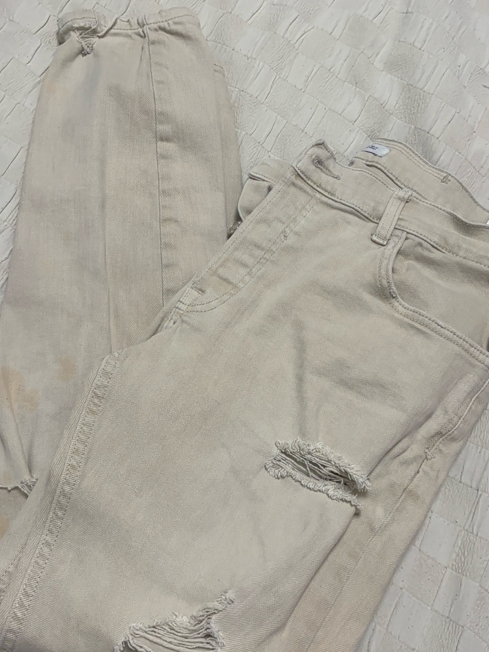 Men's Distressed Beige Jeans - Casual Slim Fit